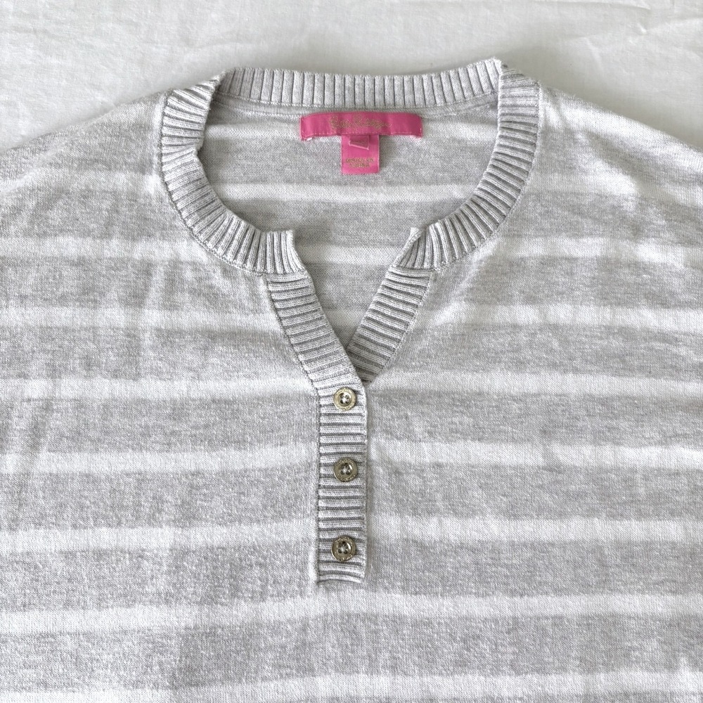 Lilly Pulitzer Womens Grey White Striped Henley Knit Top Coolmax XXS RN88189